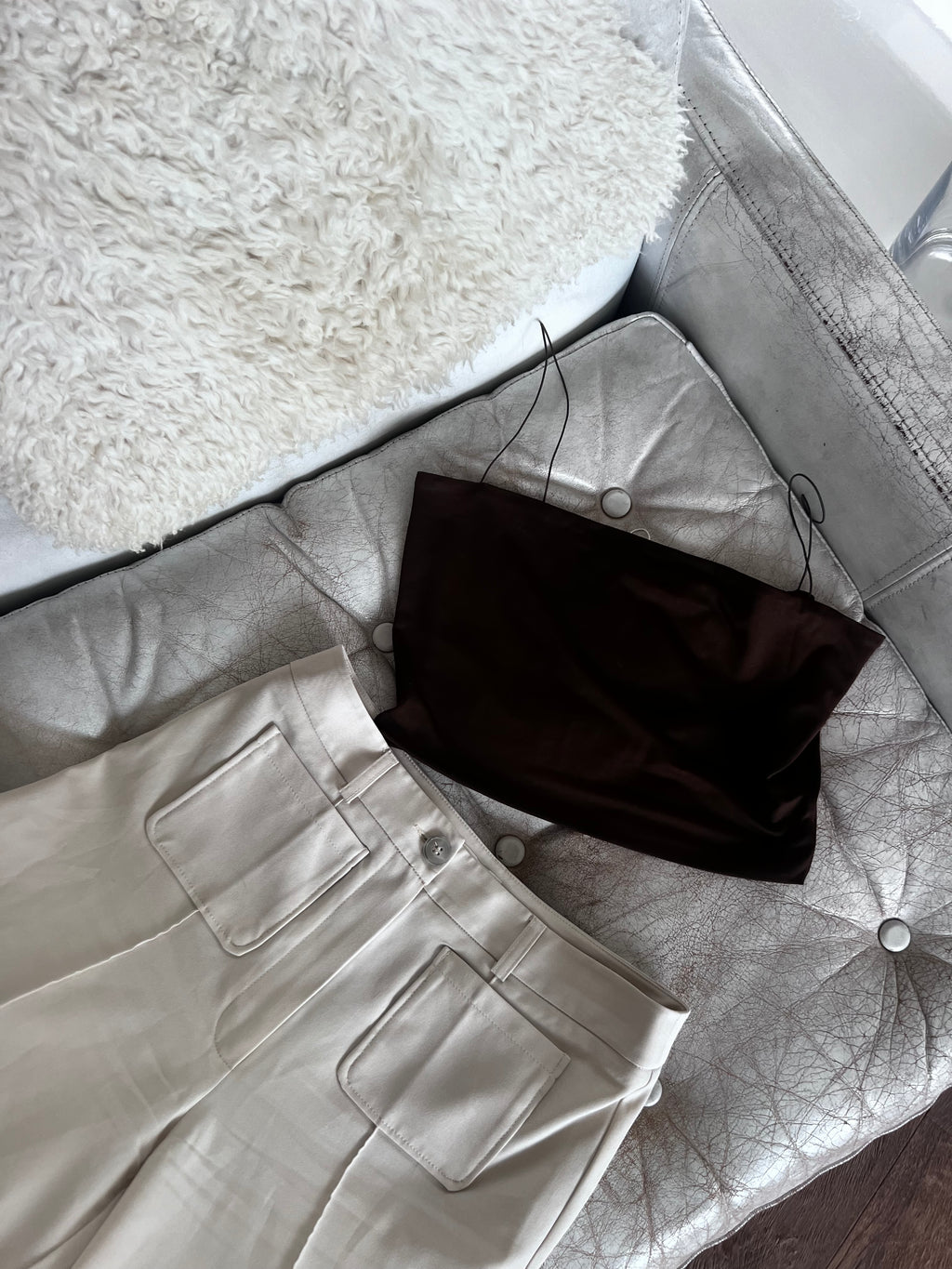 Singlet top brown