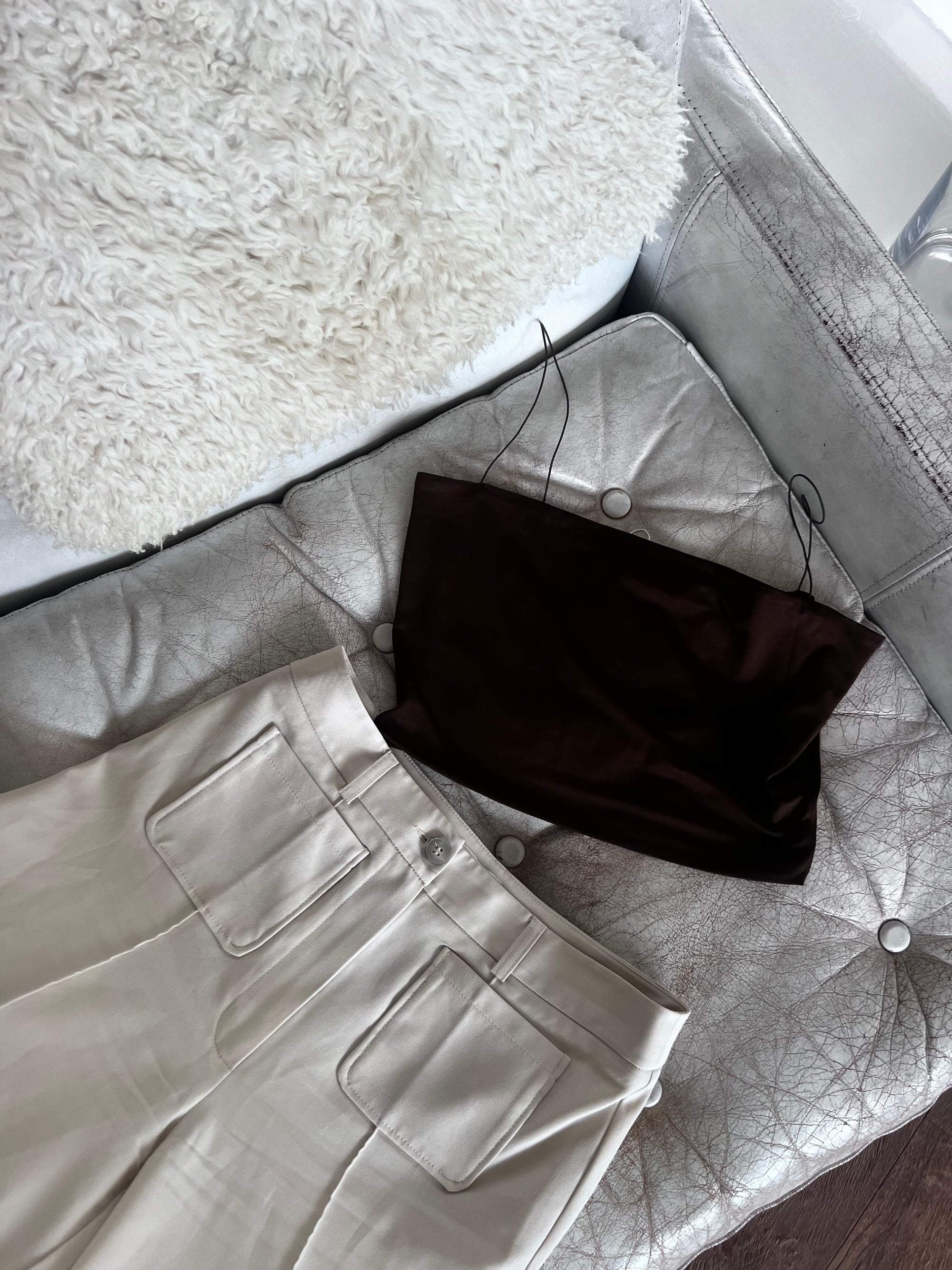 Singlet top brown