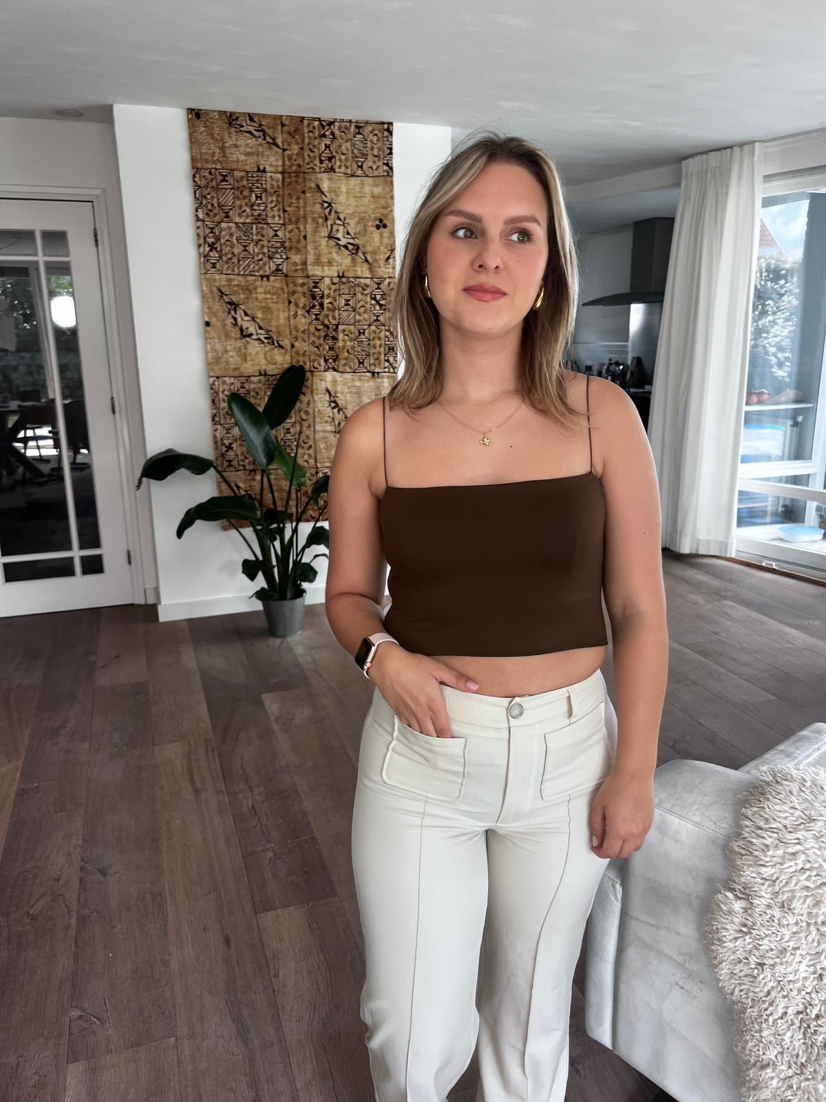 Singlet top brown